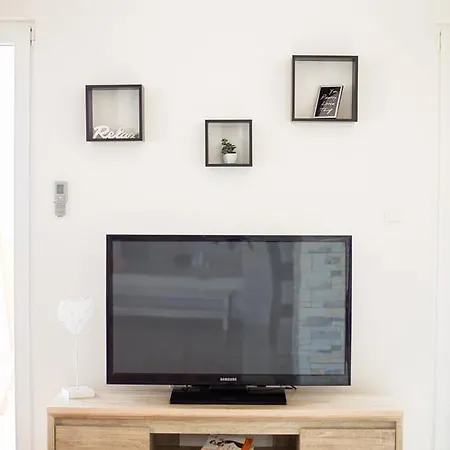 Apartment Arta *